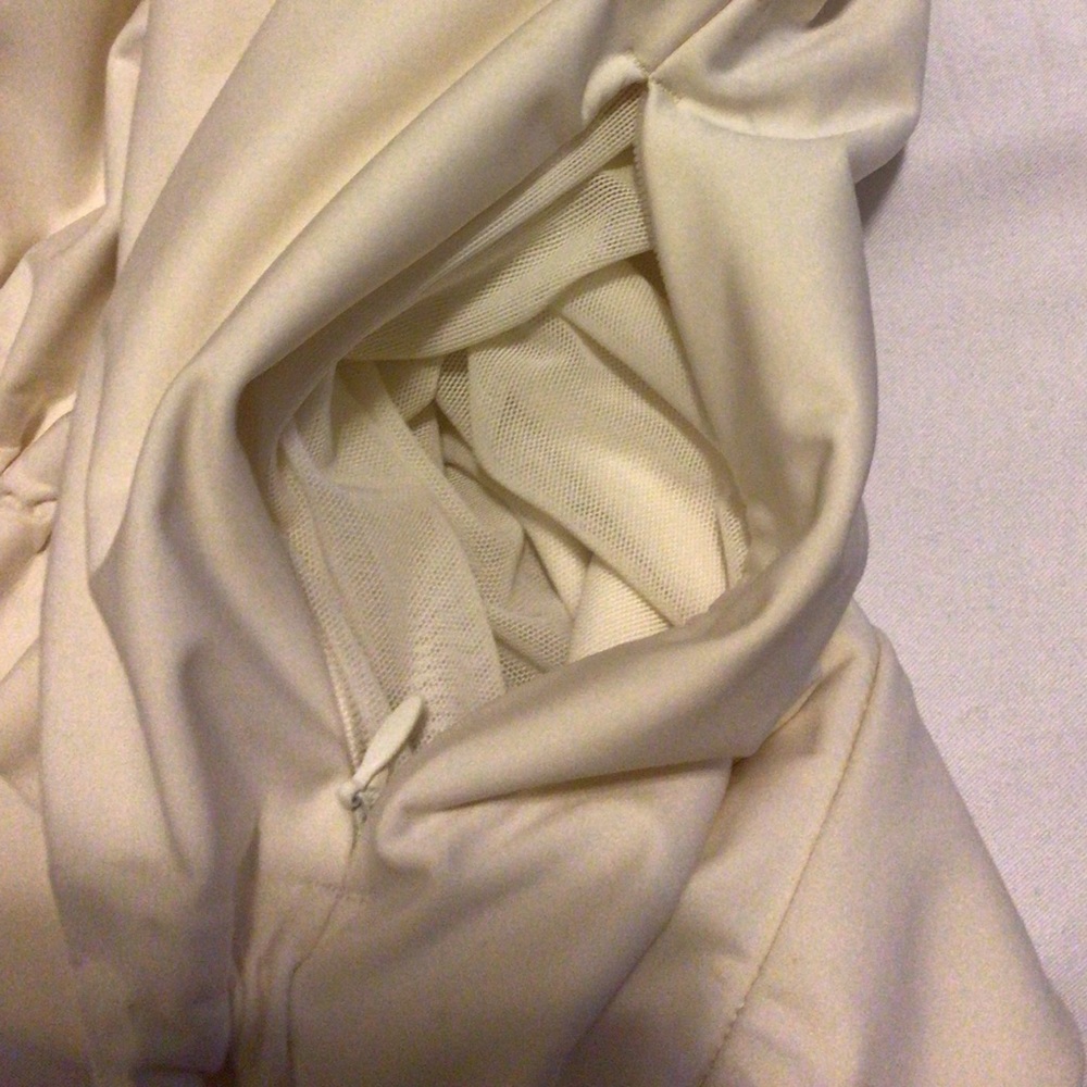 Lululemon Off White Pullover Jacket - image 5